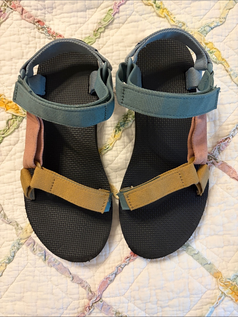Teva sandals women 9
